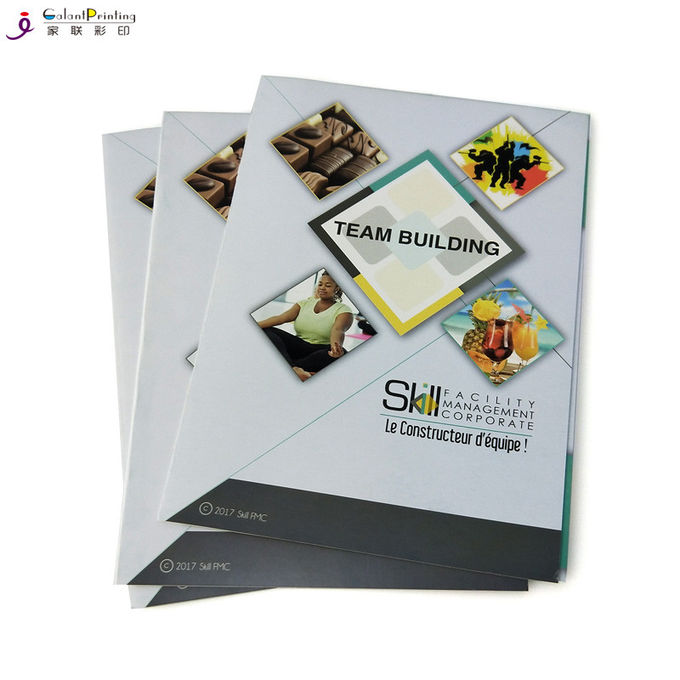 Customized Staple Full Color Booklet Catalog Printing Services 8.5X11" 210X285mm