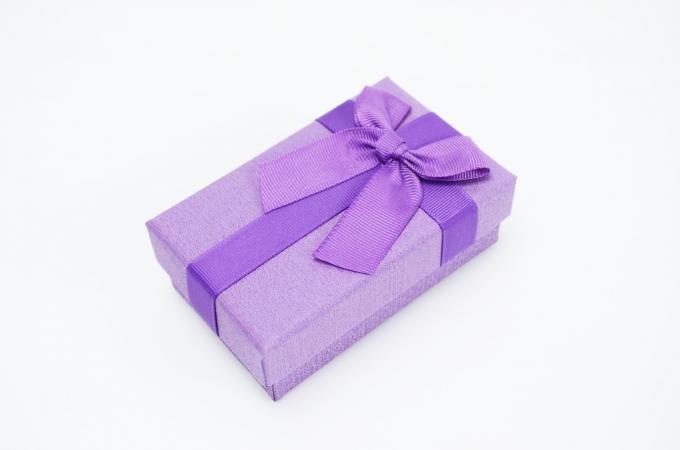 Recycled Materials Roll End Tuck Front Corrugated Mailing Shipping Gift Box Packaging 12
